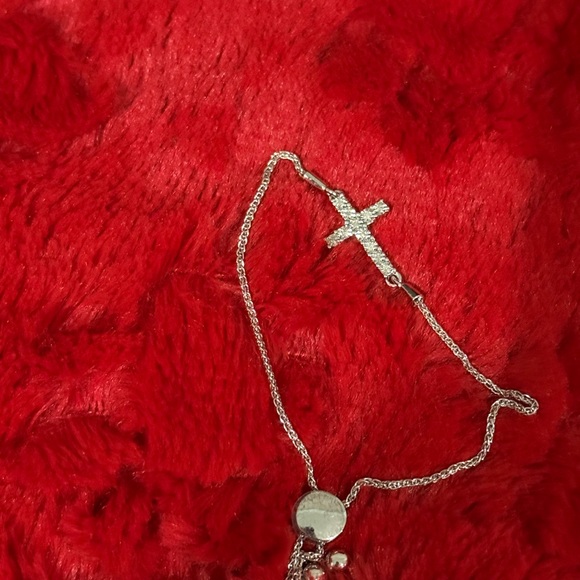 Kay Jewelers Silver Cross Bracelet - Picture 3 of 7